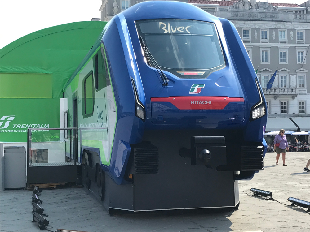 presentazione treno blues