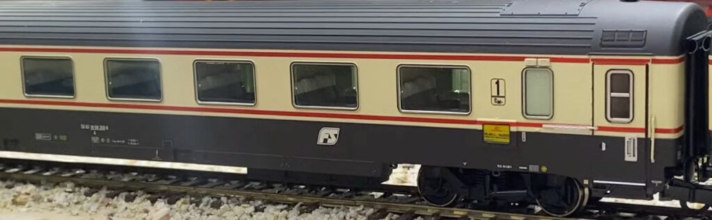 Carrozza Gran confort a scompartimenti