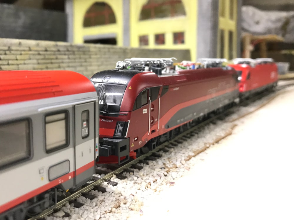 Doppia trazione di taurus per questo eurocity öbb